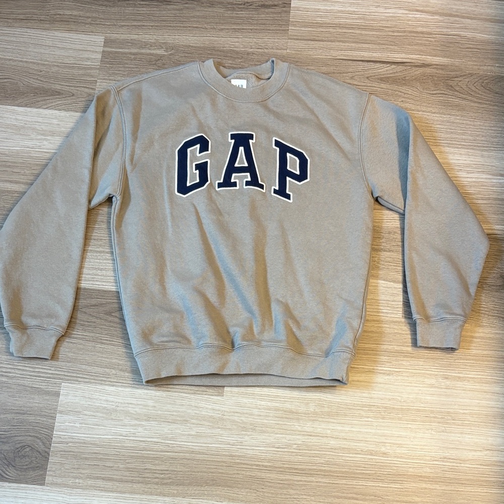 EUC! Taupe GAP Logo Crewneck Sweatshirt size XS